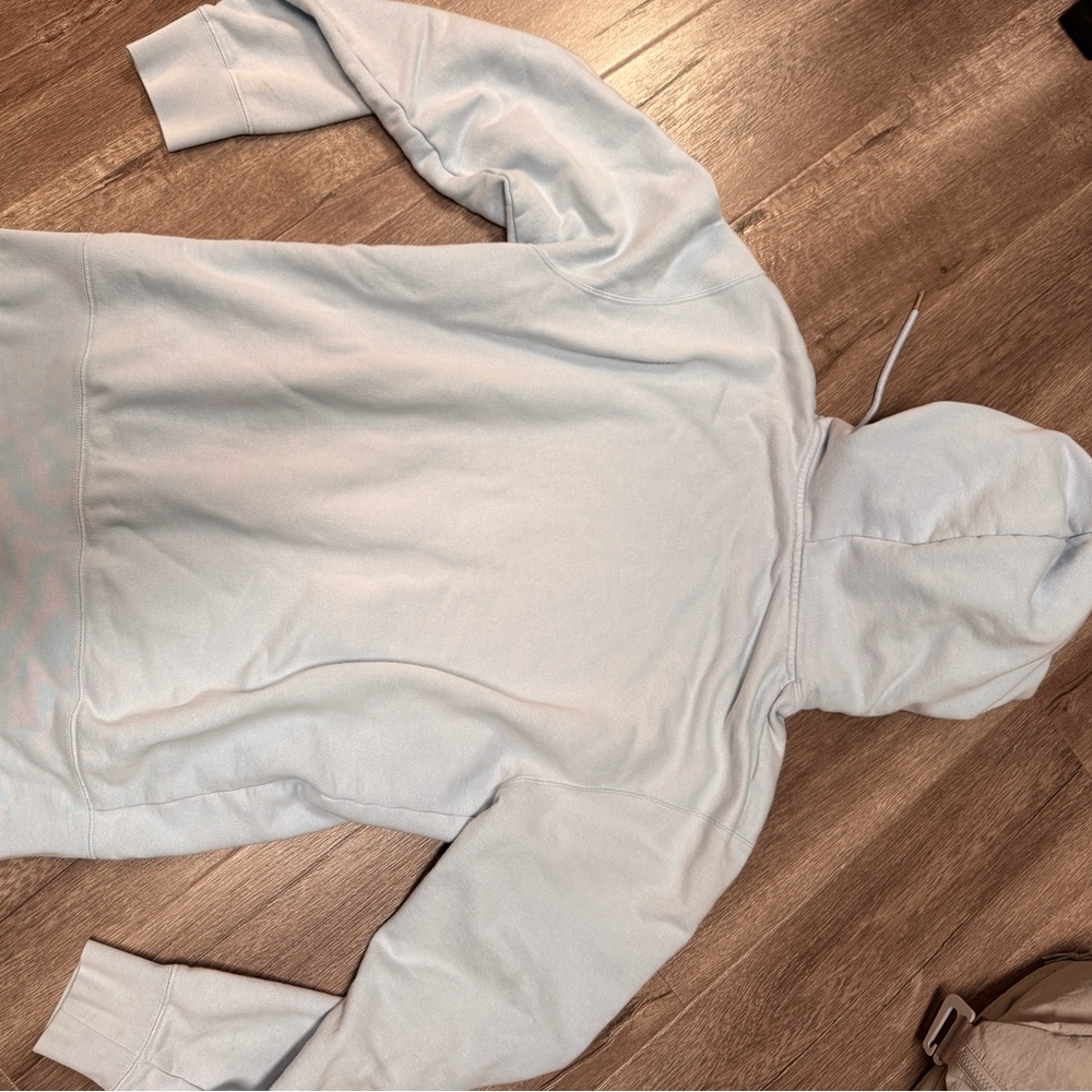 Sweater - Picture 2 of 8